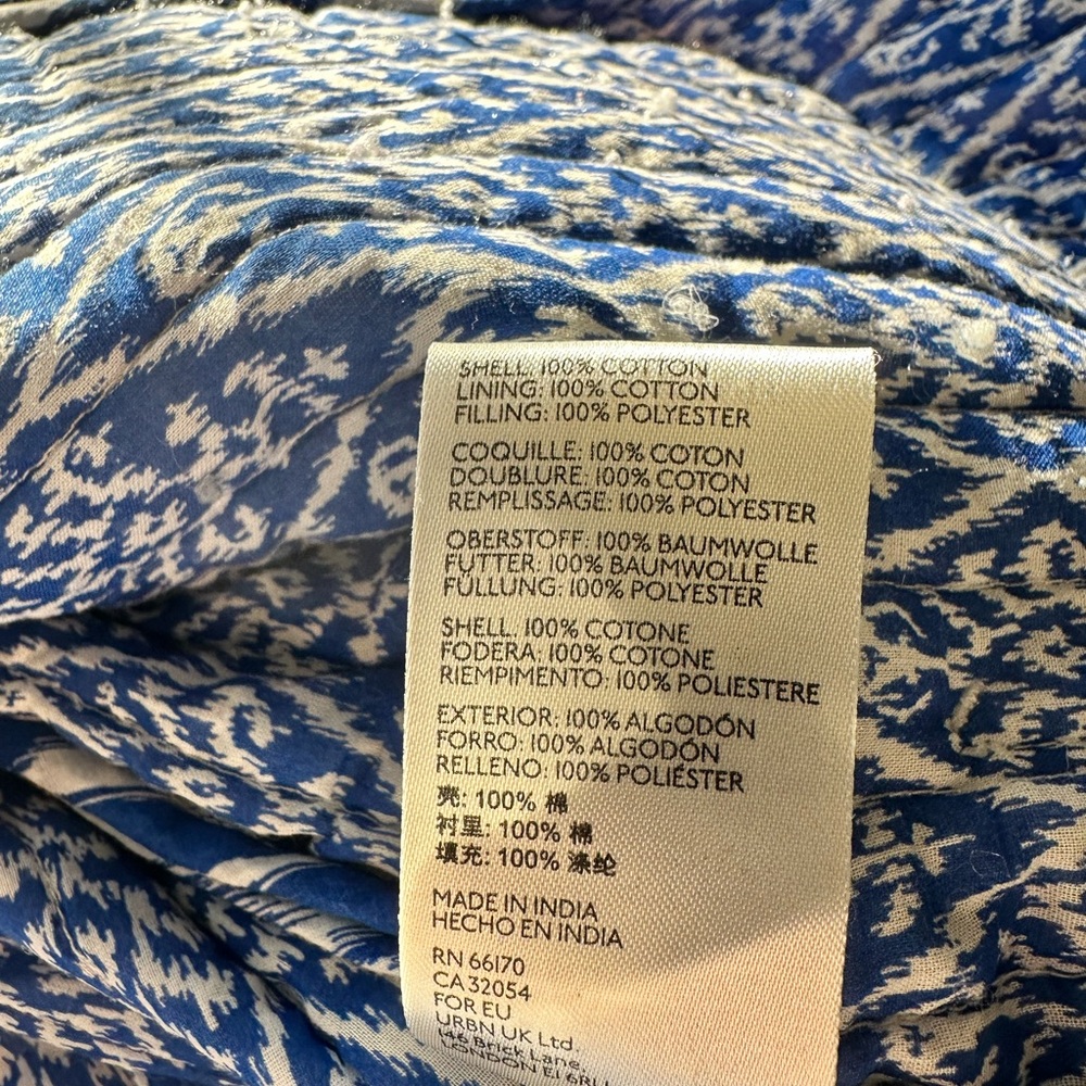 Blue and White Ikat Pattern Jacket by Anthropologie women’s size M - Picture 8 of 13